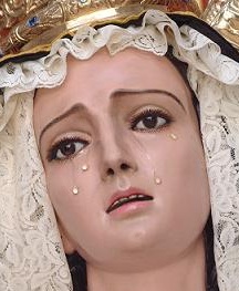 Vierge Marie en pleurs