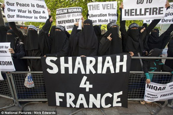 Pro-Sharia demonstration in France.